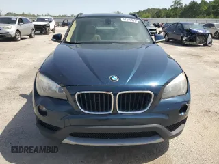 2013 BMW X1 28i z VIN WBAVM1C59DVW41709, wystawiony jako Copart lot #57316485 z przebiegiem 115 563 mil mil oraz Tytuł czysty. Historia ofert i sprzedaży dostępna na DreamBid. Obrazek 5.