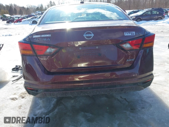 2024 Nissan Altima 2.5 SV with VIN 1N4BL4DW7RN425503, listed as a IAAI auction lot 41605971 with 5,881 mi miles. Bid and sale history available at carsss.com. Image 17.