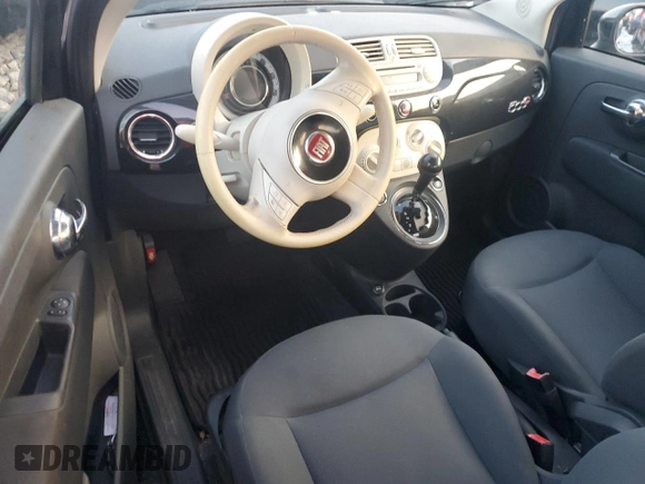 2013 FIAT 500 Pop с VIN 3C3CFFDR5DT686315, выставлен на аукционе Copart как лот 43109845 с пробегом Не указан миль и Списание • Salvage title. История ставок и продаж доступна на DreamBid. Изображение 8.