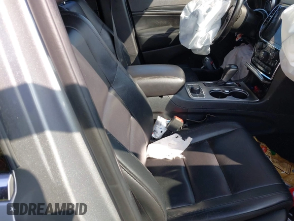 2020 Jeep Grand Cherokee Limited X z VIN 1C4RJFBG9LC445311, wystawiony jako IAAI lot #42572824 z przebiegiem 72 194 mil mil oraz . Historia ofert i sprzedaży dostępna na DreamBid. Obrazek 5.