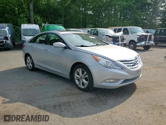 2011 Hyundai Sonata Limited z VIN 5NPEC4AC1BH131148, wystawiony jako Copart lot #59719215 z przebiegiem 148 469 mil mil oraz Szkoda całkowita • Salvage title. Historia ofert i sprzedaży dostępna na DreamBid. Obrazek 13.