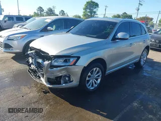 2016 Audi Q5 Premium z VIN WA1C2AFPXGA039016, wystawiony jako IAAI lot #42028047 z przebiegiem 116 637 mil mil oraz . Historia ofert i sprzedaży dostępna na DreamBid. Obrazek 2.