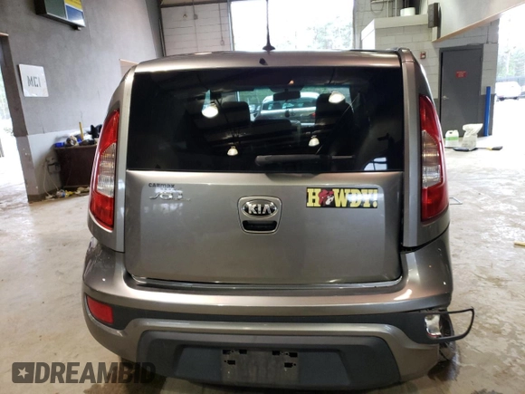 2013 Kia Soul with VIN KNDJT2A52D7530890, listed as a Copart auction lot 41432265 with 108,218 mi miles and Non Repairable. Bid and sale history available at carsss.com. Image 6.
