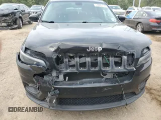 2019 Jeep Cherokee Latitude Plus with VIN 1C4PJLLB4KD344520, listed as a Copart auction lot 54535535 with 121,277 mi miles and Salvage Title. Bid and sale history available at DreamBid. Image 5.