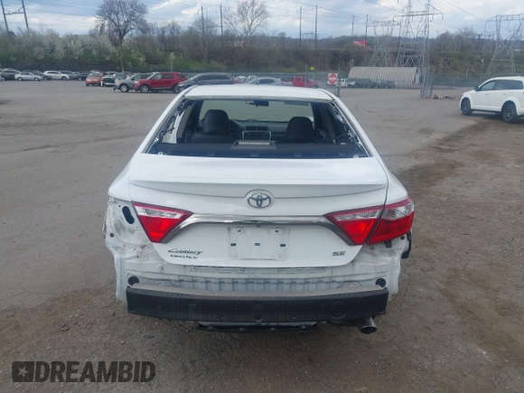 2017 Toyota Camry XLE z VIN 4T1BF1FK5HU814926, wystawiony jako IAAI lot #41917832 z przebiegiem 69 702 mil mil oraz . Historia ofert i sprzedaży dostępna na DreamBid. Obrazek 16.