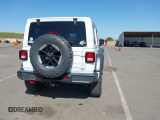 2018 Jeep Wrangler Unlimited Rubicon с VIN 1C4HJXFG8JW297658, выставлен на аукционе IAAI как лот 42094713 с пробегом 140 402 миль миль и . История ставок и продаж доступна на DreamBid. Изображение 16.