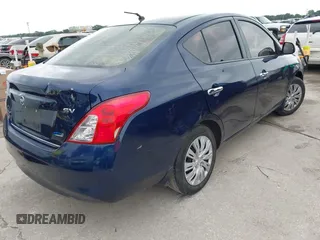 2012 Nissan Versa SV с VIN 3N1CN7AP6CL922432, выставлен на аукционе IAAI как лот 42422588 с пробегом 104 269 миль миль и . История ставок и продаж доступна на DreamBid. Изображение 4.