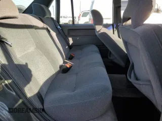 1995 Volvo 900 z VIN YV1JS8316S3193042, wystawiony jako Copart lot #81591334 z przebiegiem 142 347 mil mil oraz Szkody całkowita. Historia ofert i sprzedaży dostępna na DreamBid. Obrazek 10.