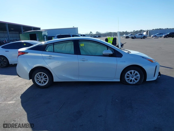 2022 Toyota Prius L Eco with VIN JTDKAMFU1N3162300, listed as a IAAI auction lot 41501371 with 16,521 mi miles. Bid and sale history available at carsss.com. Image 13.