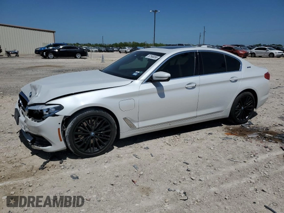 2019 BMW 5 Series 530e with VIN WBAJA9C50KB253692, listed as a Copart auction lot 52568095 with 61,023 mi miles and Salvage title. Bid and sale history available at DreamBid. Image 1.
