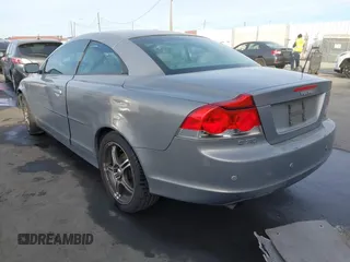 2007 Volvo C70 with VIN YV1MC68297J022644, listed as a IAAI auction lot 41401397 with 1 mi miles. Bid and sale history available at carsss.com. Image 3.