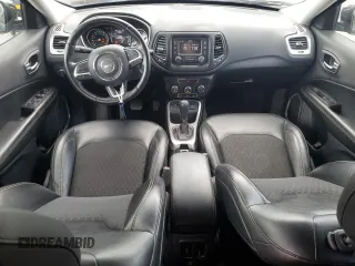 2018 Jeep Compass Latitude with VIN 3C4NJCBB5JT495075, listed as a Copart auction lot 61853665 with 55,622 mi miles and Salvage title. Bid and sale history available at DreamBid. Image 8.