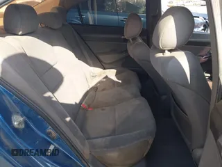 2006 Honda Civic LX z VIN 1HGFA16596L015444, wystawiony jako IAAI lot #41954653 z przebiegiem 317 779 mil mil oraz . Historia ofert i sprzedaży dostępna na DreamBid. Obrazek 8.