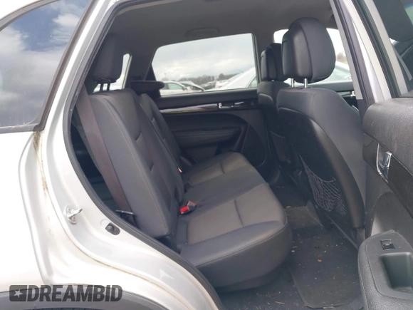 2012 Kia Sorento LX with VIN 5XYKTDA69CG280705, listed as a IAAI auction lot 42055542 with 142,770 mi miles. Bid and sale history available at carsss.com. Image 8.