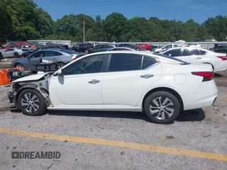 2020 Nissan Altima S z VIN 1N4BL4BVXLC184212, wystawiony jako IAAI lot #42283417 z przebiegiem 119 077 mil mil oraz . Historia ofert i sprzedaży dostępna na DreamBid. Obrazek 15.