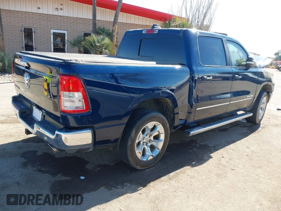 2019 Ram 1500 Big Horn z VIN 1C6RREFT4KN769061, wystawiony jako IAAI lot #41356744 z przebiegiem Nie podano mil oraz . Historia ofert i sprzedaży dostępna na DreamBid. Obrazek 4.