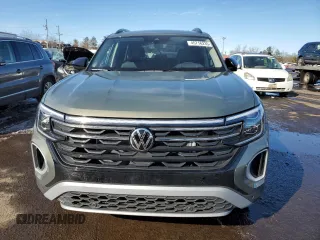 2024 Volkswagen Atlas Peak Edition SEL with VIN 1V2GR2CA3RC619979, listed as a Copart auction lot 45716235 with 2,407 mi miles and Salvage title. Bid and sale history available at DreamBid. Image 5.