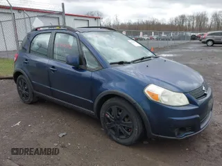 2010 Suzuki SX4 with VIN JS2YB5A37A6300142, listed as a IAAI auction lot 41956392 with 91,808 mi miles. Bid and sale history available at carsss.com. Image 1.