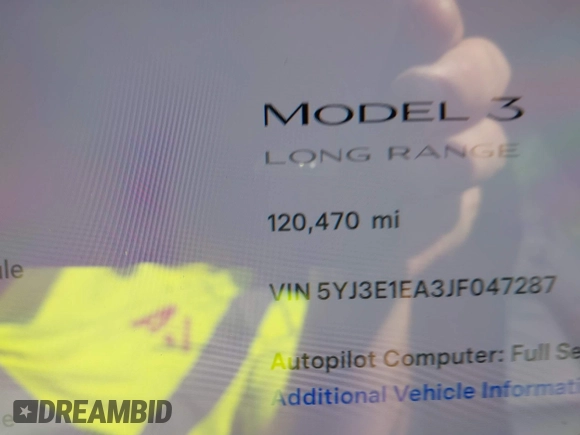 2018 Tesla Model 3 Long Range Battery z VIN 5YJ3E1EA3JF047287, wystawiony jako IAAI lot #42099771 z przebiegiem 120 470 mil mil oraz . Historia ofert i sprzedaży dostępna na DreamBid. Obrazek 14.