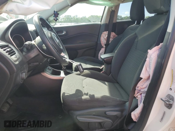 2018 Jeep Compass Sport with VIN 3C4NJCAB7JT140622, listed as a Copart auction lot 58162185 with 128,686 mi miles and Salvage title. Bid and sale history available at DreamBid. Image 7.