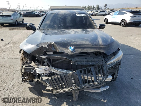2022 BMW 7 Series 740i with VIN WBA7T2C06NCK50861, listed as a Copart auction lot 71608154 with 51,919 mi miles and Salvage Title. Bid and sale history available at carsss.com. Image 5.