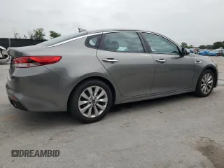 2017 Kia Optima LX z VIN 5XXGT4L34HG165031, wystawiony jako Copart lot #59993375 z przebiegiem 115 671 mil mil oraz Czysty tytuł • Clean title. Historia ofert i sprzedaży dostępna na DreamBid. Obrazek 3.