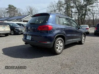2016 Volkswagen Tiguan S with VIN WVGBV7AX1GW001756, listed as a Copart auction lot 53538165 with 105,641 mi miles and Clean Title. Bid and sale history available at DreamBid. Image 4.