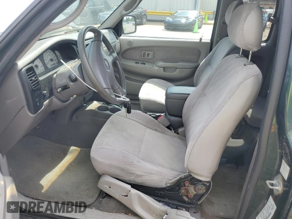 2003 Toyota Tacoma PreRunner with VIN 5TESN92N24Z348637, listed as a Copart auction lot 63310005 with 221,606 mi miles and Clean title. Bid and sale history available at DreamBid. Image 7.