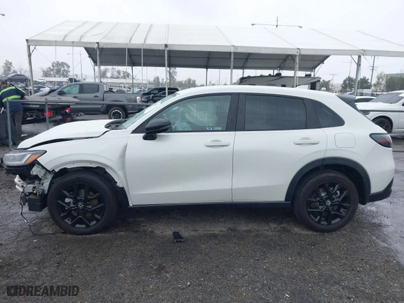 2023 Honda HR-V Sport with VIN 3CZRZ1H53PM712961, listed as a IAAI auction lot 41765927 with 26,577 mi miles. Bid and sale history available at carsss.com. Image 14.