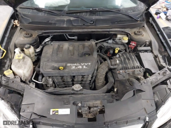 2014 Chrysler 200 LX with VIN 1C3CCBAB8EN205774, listed as a IAAI auction lot 40958847 with 156,077 mi miles. Bid and sale history available at carsss.com. Image 10.