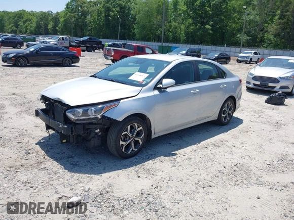2019 Kia Forte LXS z VIN 3KPF24AD8KE024487, wystawiony jako IAAI lot #42138829 z przebiegiem 110 899 mil mil oraz . Historia ofert i sprzedaży dostępna na DreamBid. Obrazek 18.