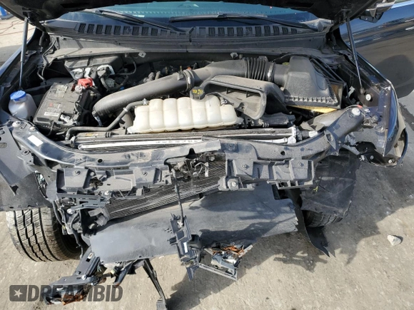 2022 Ford Expedition Max Limited with VIN 1FMJK2AT6NEA67226, listed as a Copart auction lot 44375595 with 24,685 mi miles and Clean title. Bid and sale history available at DreamBid. Image 12.