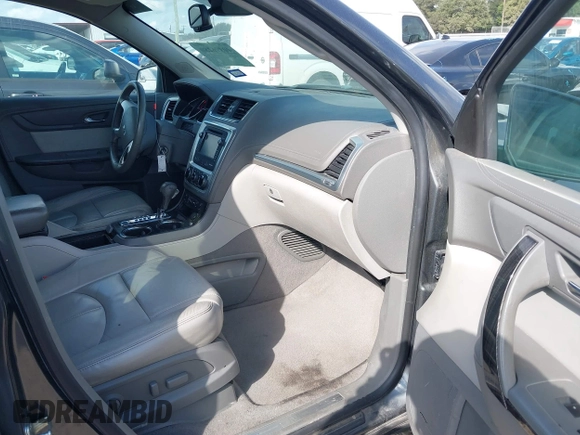2014 GMC Acadia SLT with VIN 1GKKRRKD4EJ221383, listed as a IAAI auction lot 40396280 with 168,757 mi miles. Bid and sale history available at carsss.com. Image 5.