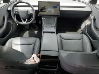 2024 Tesla Model 3 z VIN 5YJ3E1EA6RF739698, wystawiony jako Copart lot #53578755 z przebiegiem 10 847 mil mil oraz Szkody całkowita. Historia ofert i sprzedaży dostępna na DreamBid. Obrazek 8.