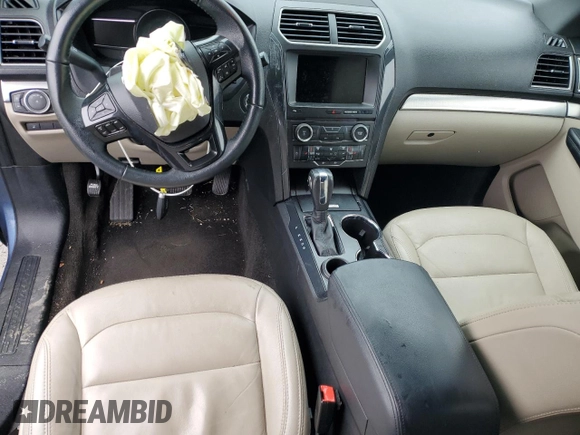 2018 Ford Explorer XLT with VIN 1FM5K7D80JGB51191, listed as a Copart auction lot 45317495 with 133,355 mi miles and Salvage Title. Bid and sale history available at DreamBid. Image 8.