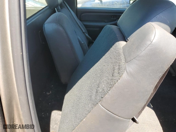 2000 Chevrolet Silverado 1500 with VIN 1GCEK14W5YZ305361, listed as a Copart auction lot 63910894 with 0 mi miles and Salvage Title. Bid and sale history available at carsss.com. Image 10.