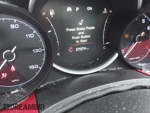 2021 FIAT 500X Trekking z VIN ZFBNF3B17MP944728, wystawiony jako IAAI lot #41460442 z przebiegiem 27 574 mil mil oraz . Historia ofert i sprzedaży dostępna na DreamBid. Obrazek 16.