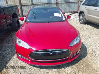 2013 Tesla Model S Performance with VIN 5YJSA1CP6DFP17689, listed as a IAAI auction lot 42483390 with 51,432 mi miles and . Bid and sale history available at DreamBid. Image 13.