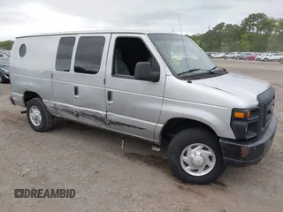 2014 Ford Econoline Cargo Commercial z VIN 1FTNE2EW7EDA73625, wystawiony jako IAAI lot #42290321 z przebiegiem 161 911 mil mil oraz . Historia ofert i sprzedaży dostępna na DreamBid. Obrazek 1.