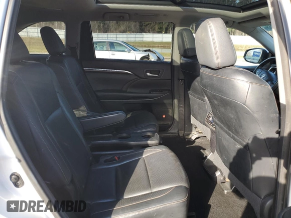 2015 Toyota Highlander Hybrid Limited with VIN 5TDDCRFH0FS010012, listed as a Copart auction lot 49956765 with 0 mi miles and Salvage Title. Bid and sale history available at carsss.com. Image 12.