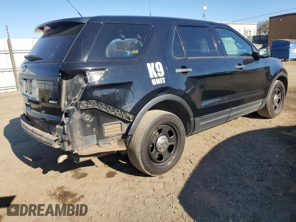 2013 Ford Utility Police Interceptor with VIN 1FM5K8AR3DGB63858, listed as a Copart auction lot 42256695 with 162,636 mi miles and Salvage Title. Bid and sale history available at carsss.com. Image 3.