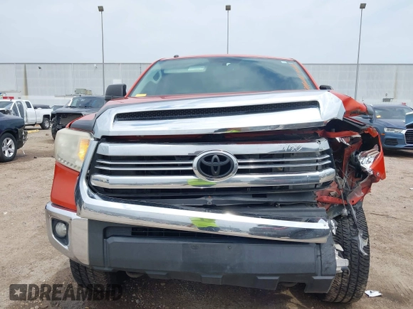 2016 Toyota Tundra 4WD Truck SR5 with VIN 5TFDW5F19GX550795, listed as a IAAI auction lot 41894023 with 174,637 mi miles. Bid and sale history available at carsss.com. Image 12.