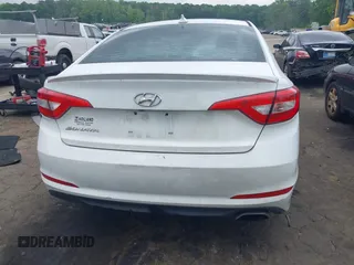 2015 Hyundai Sonata SE z VIN 5NPE24AF2FH008428, wystawiony jako IAAI lot #42106229 z przebiegiem 160 768 mil mil oraz . Historia ofert i sprzedaży dostępna na DreamBid. Obrazek 16.
