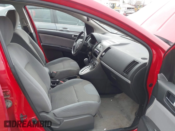 2012 Nissan Sentra SL z VIN 3N1AB6AP0CL758217, wystawiony jako IAAI lot #41742605 z przebiegiem 111 245 mil mil oraz . Historia ofert i sprzedaży dostępna na DreamBid. Obrazek 5.