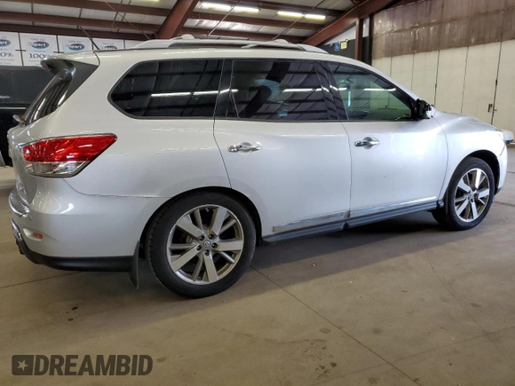 2014 Nissan Pathfinder S with VIN 5N1AR2MM4EC687777, listed as a Copart auction lot 61785445 with 137,891 mi miles and Clean title. Bid and sale history available at DreamBid. Image 3.