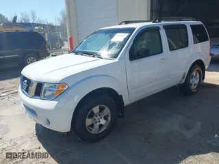 2006 Nissan Pathfinder SE with VIN 5N1AR18U16C600830, listed as a IAAI auction lot 41639635 with 252,214 mi miles. Bid and sale history available at carsss.com. Image 2.