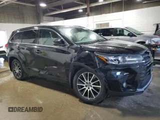 2017 Toyota Highlander XLE with VIN 5TDJZRFH9HS418707, listed as a Copart auction lot 62747345 with 160,033 mi miles and Salvage title. Bid and sale history available at DreamBid. Image 4.