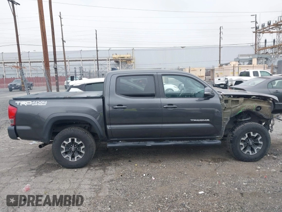 2017 Toyota Tacoma SR5 with VIN 3TMCZ5ANXHM100545, listed as a IAAI auction lot 41885721 with 108,565 mi miles. Bid and sale history available at carsss.com. Image 14.