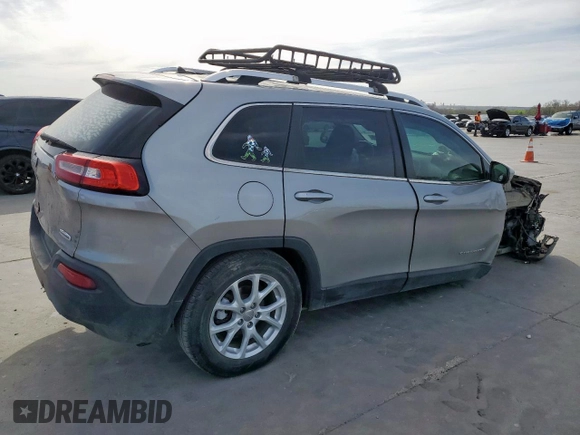 2015 Jeep Cherokee Latitude with VIN 1C4PJLCB4FW539933, listed as a Copart auction lot 49558245 with 142,828 mi miles and Salvage Title. Bid and sale history available at carsss.com. Image 3.