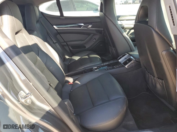 2014 Porsche Panamera S E-Hybrid with VIN WP0AD2A74EL044427, listed as a Copart auction lot 76928314 with 132,949 mi miles and Clean Title. Bid and sale history available at carsss.com. Image 10.